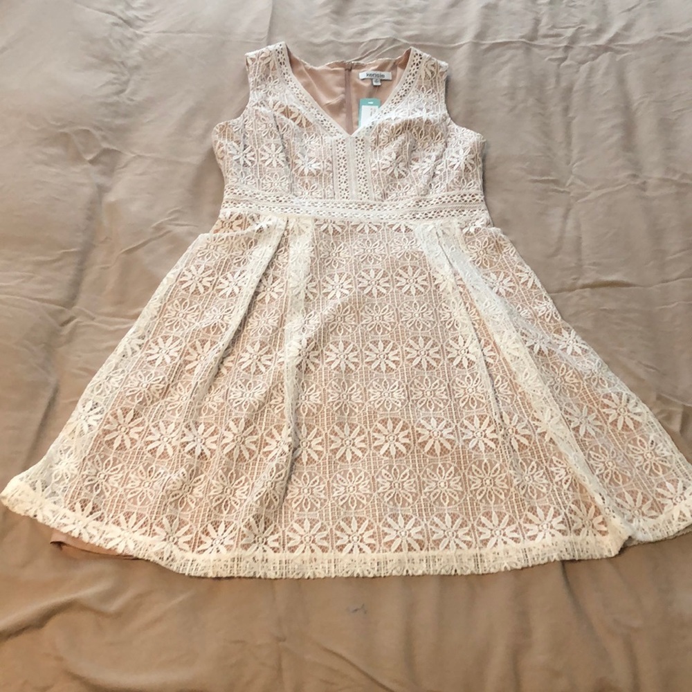White lace dress